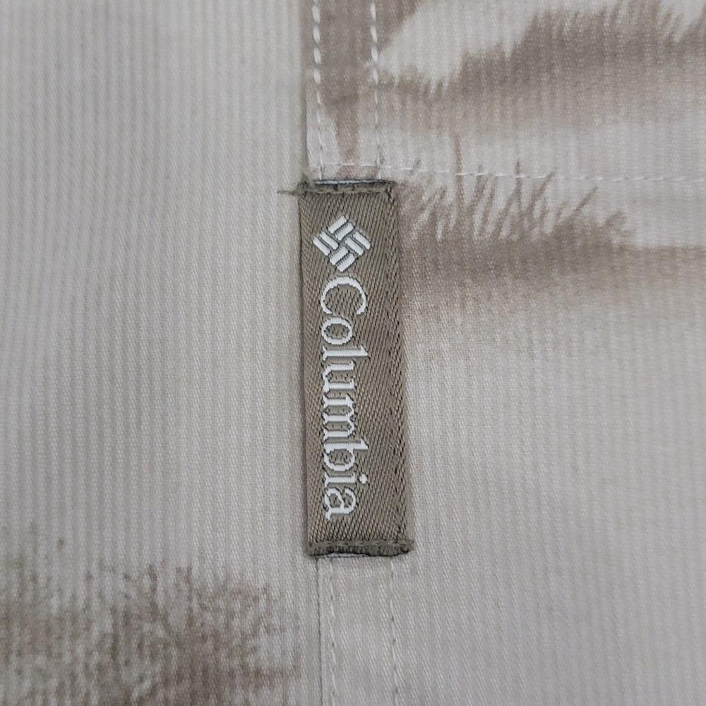 Columbia Button Down Shirt Tan Deer Print XL Hunting Camping Hiking Cabincore - Picture 7 of 13